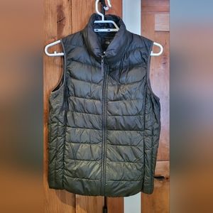Uniqlo Ultralight Down vest